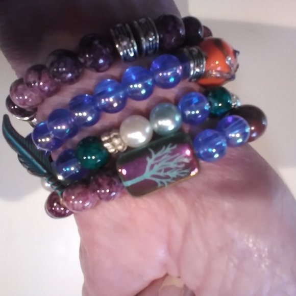 Boho Tree of Life Stretch Bead Bracelets 🌼 - Picture 5 of 10